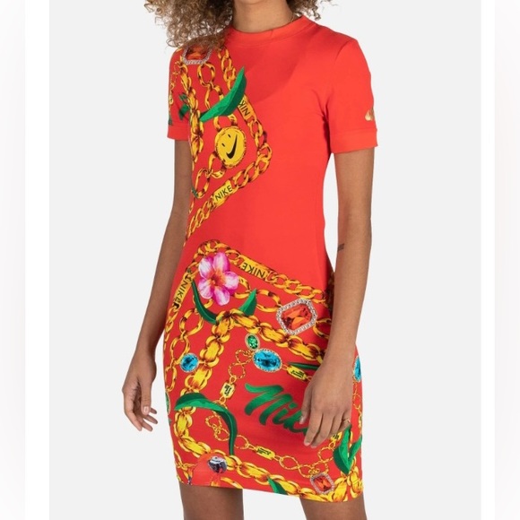Nike Dresses & Skirts - Nike Essentials Knights Red Gold Chain Dress